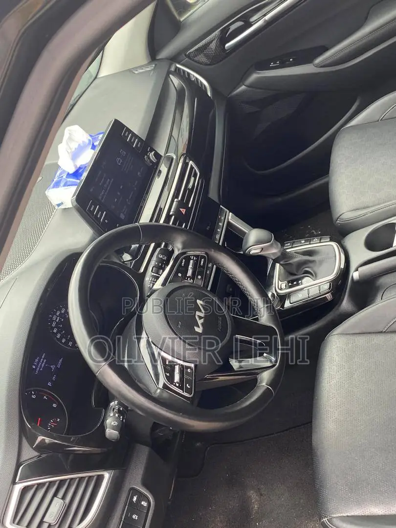New Kia Seltos X-Line 2024 Noir