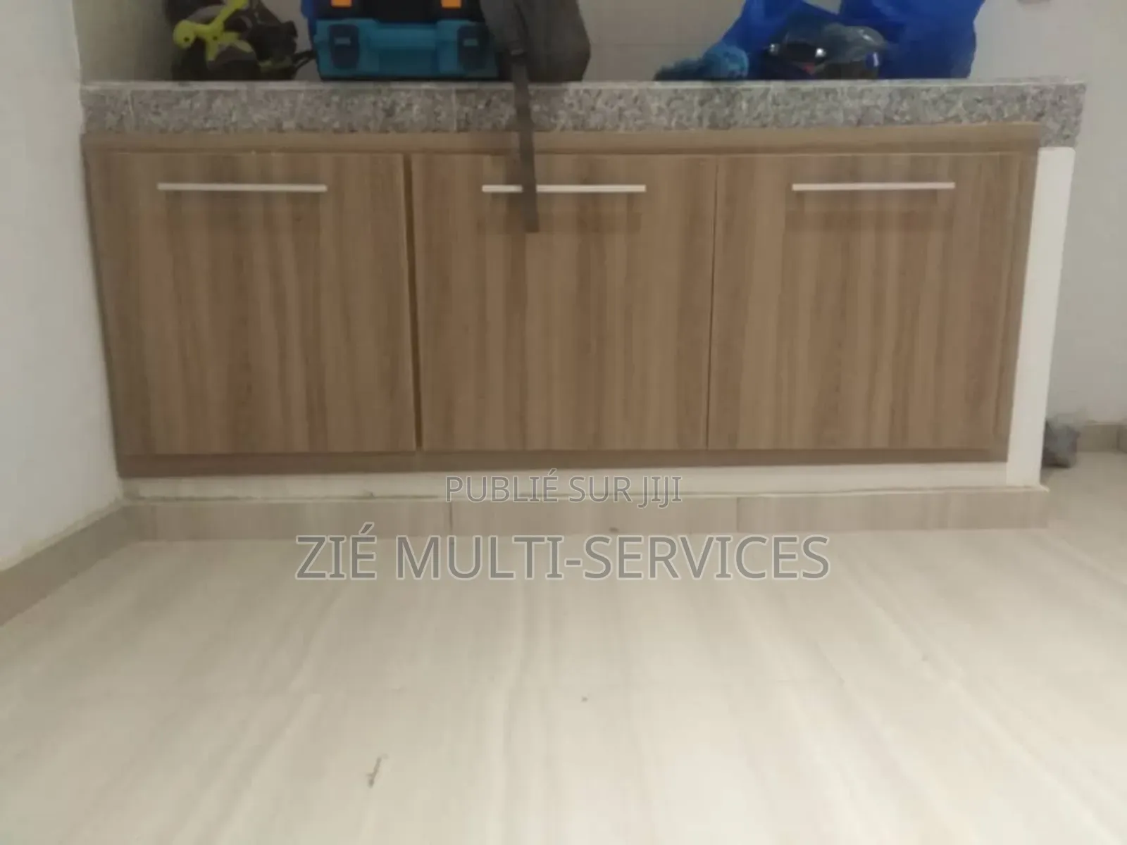 3chbre Appartement dans Zié Multi-Service, Abobo-Doume à Vendre