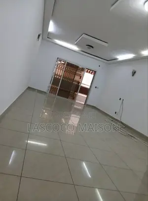 2chbre Appartement dans Lascoco Maison, Cocody à Louer