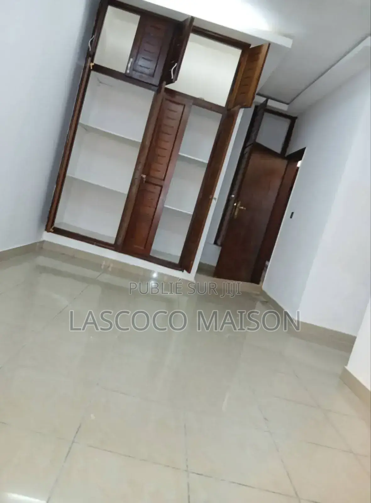 2chbre Appartement dans Lascoco Maison, Cocody à Louer