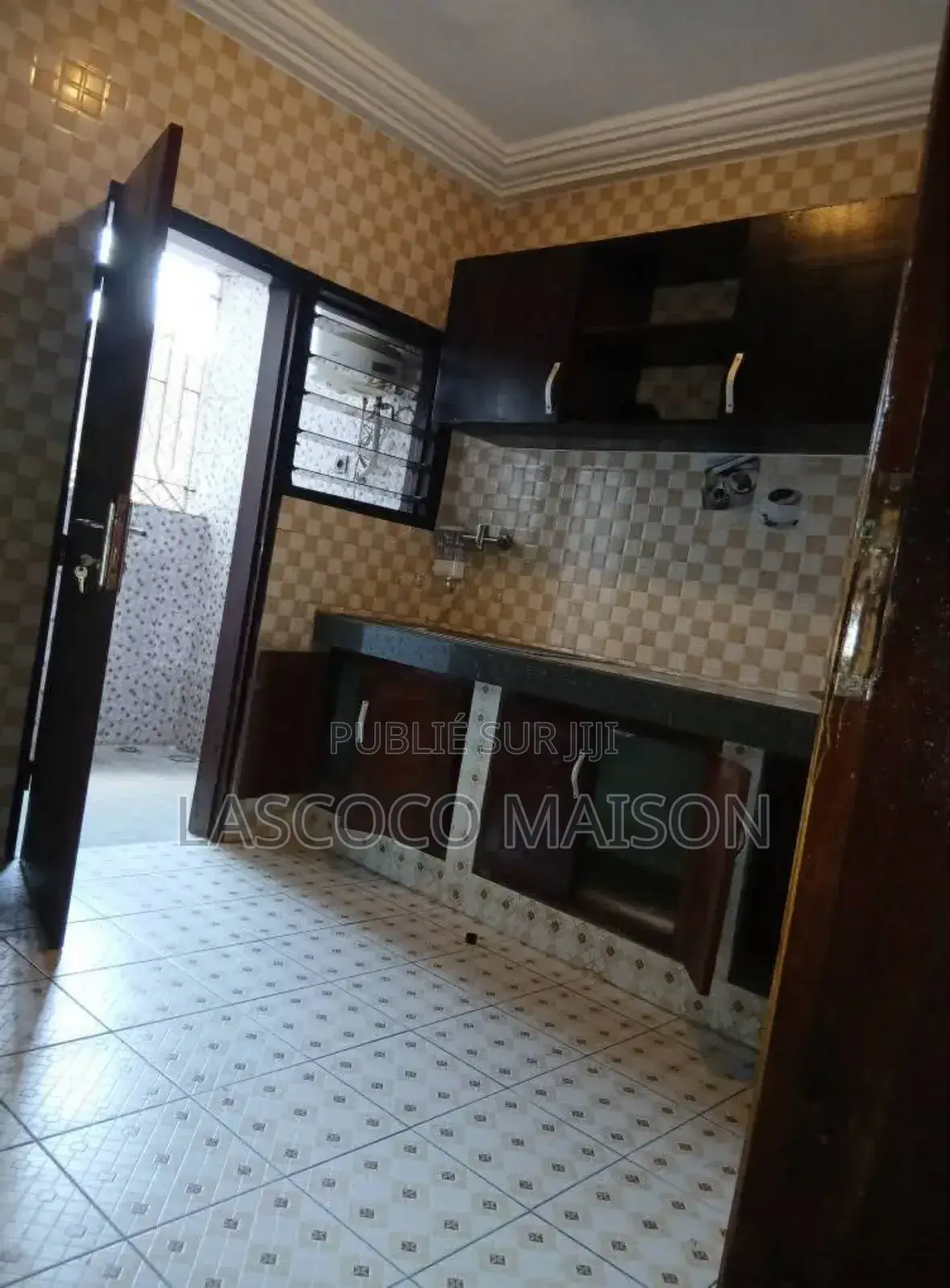 2chbre Appartement dans Lascoco Maison, Cocody à Louer