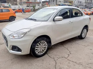 Suzuki Dzire 2024 Blanc