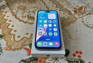 Photo - New Apple iPhone 14 Pro Max 256 GB Noir