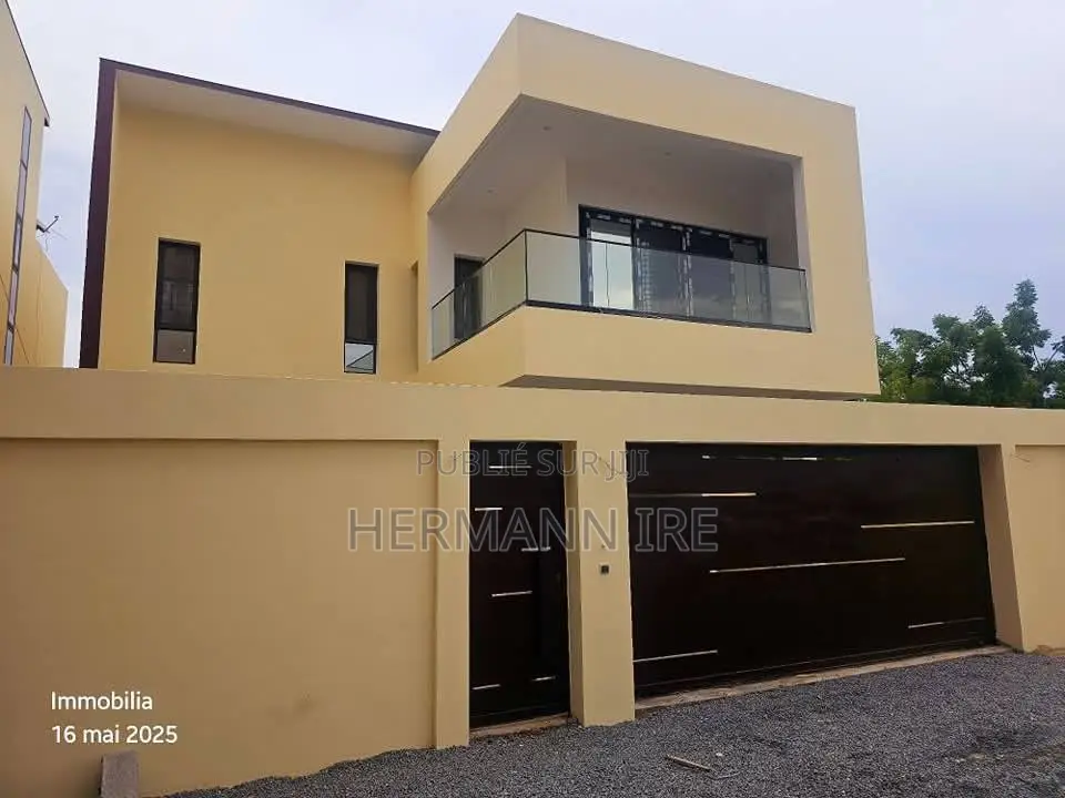 4chbre Duplex dans Bingerville à Vendre