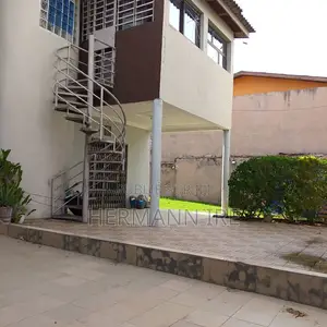 5chbre Duplex dans Bingerville à Vendre