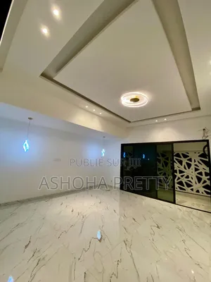 6chbre Duplex dans Naval Immobilier, Bingerville à Vendre