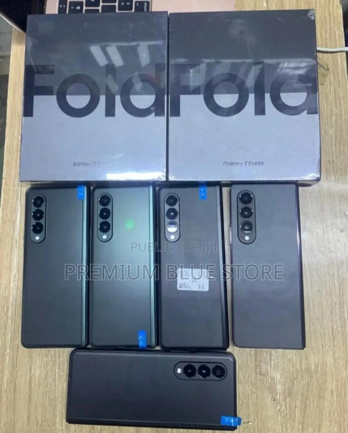 Neuf Samsung Galaxy Z Fold4 256 GB Autre