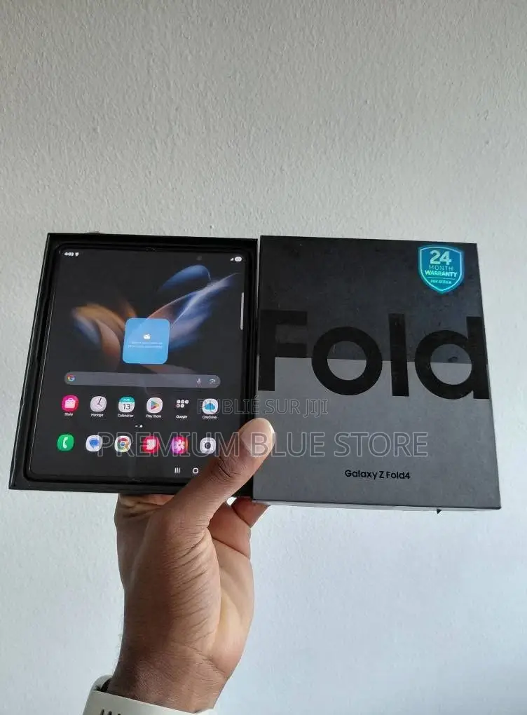 Neuf Samsung Galaxy Z Fold4 256 GB Autre