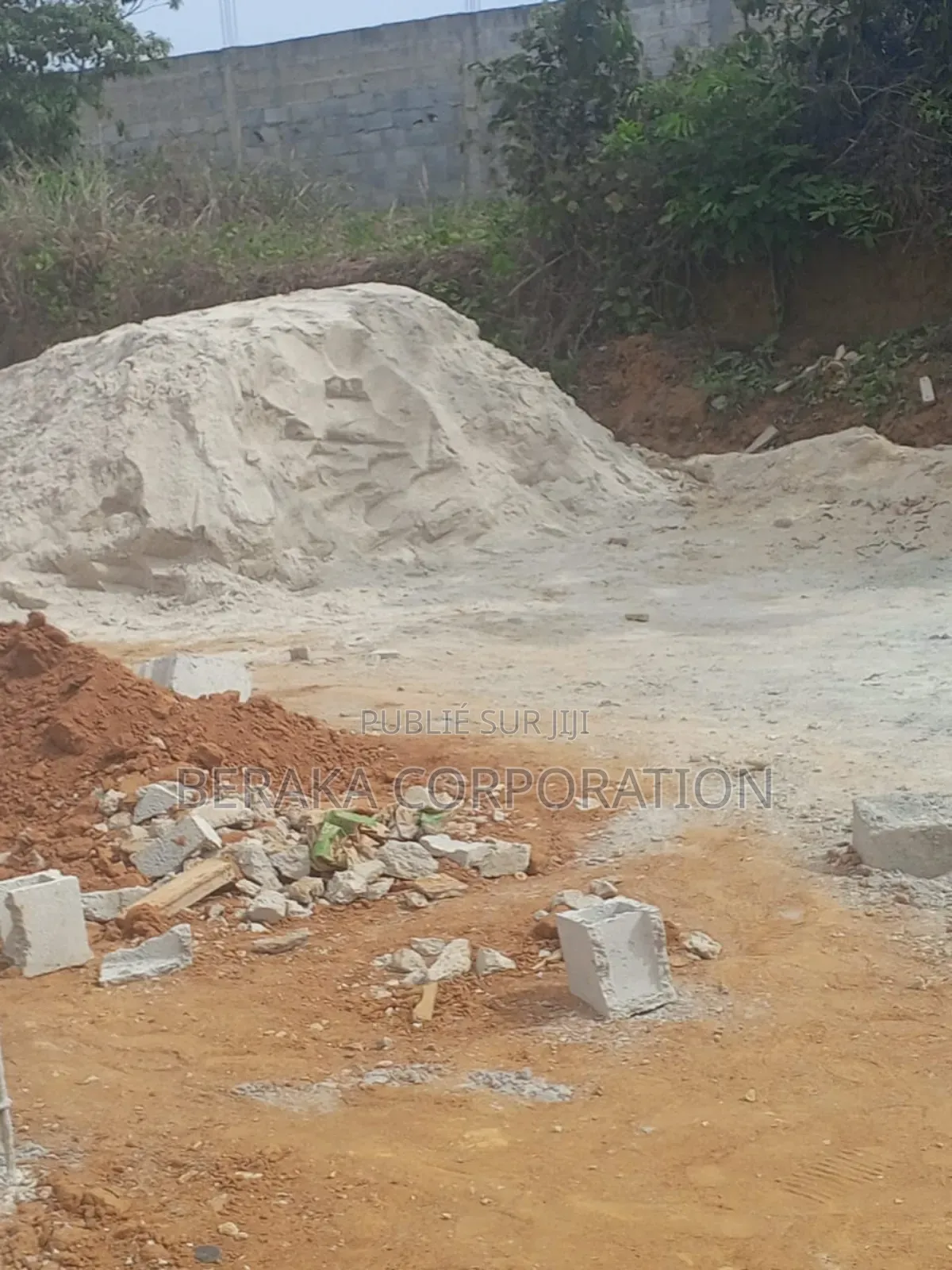 Terrain De 500m2 Bingerville Avec Acd Global