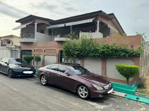 6chbre Villa dans Port-Bouët à Vendre