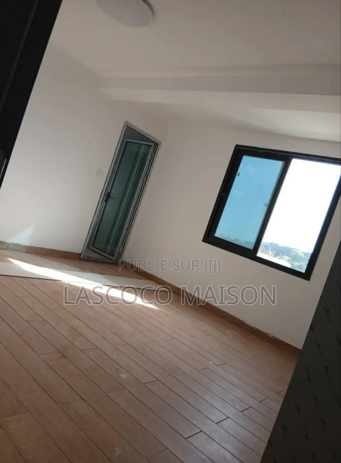 4chbre Appartement dans Lascoco Maison, Cocody à Louer