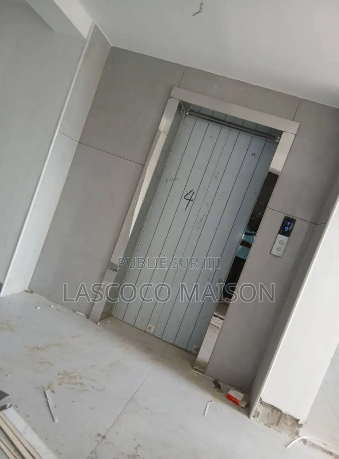 4chbre Appartement dans Lascoco Maison, Cocody à Louer