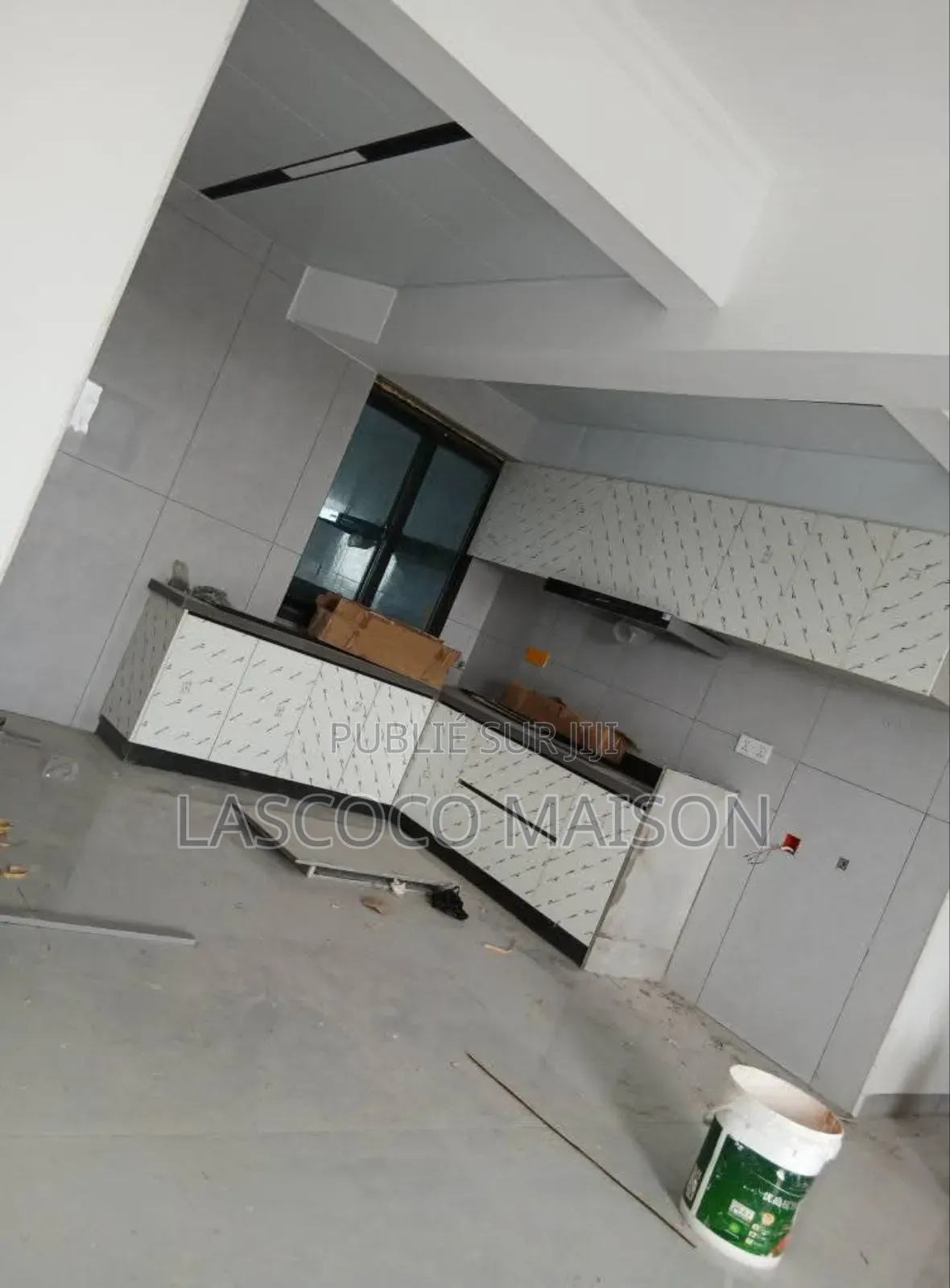 4chbre Appartement dans Lascoco Maison, Cocody à Louer