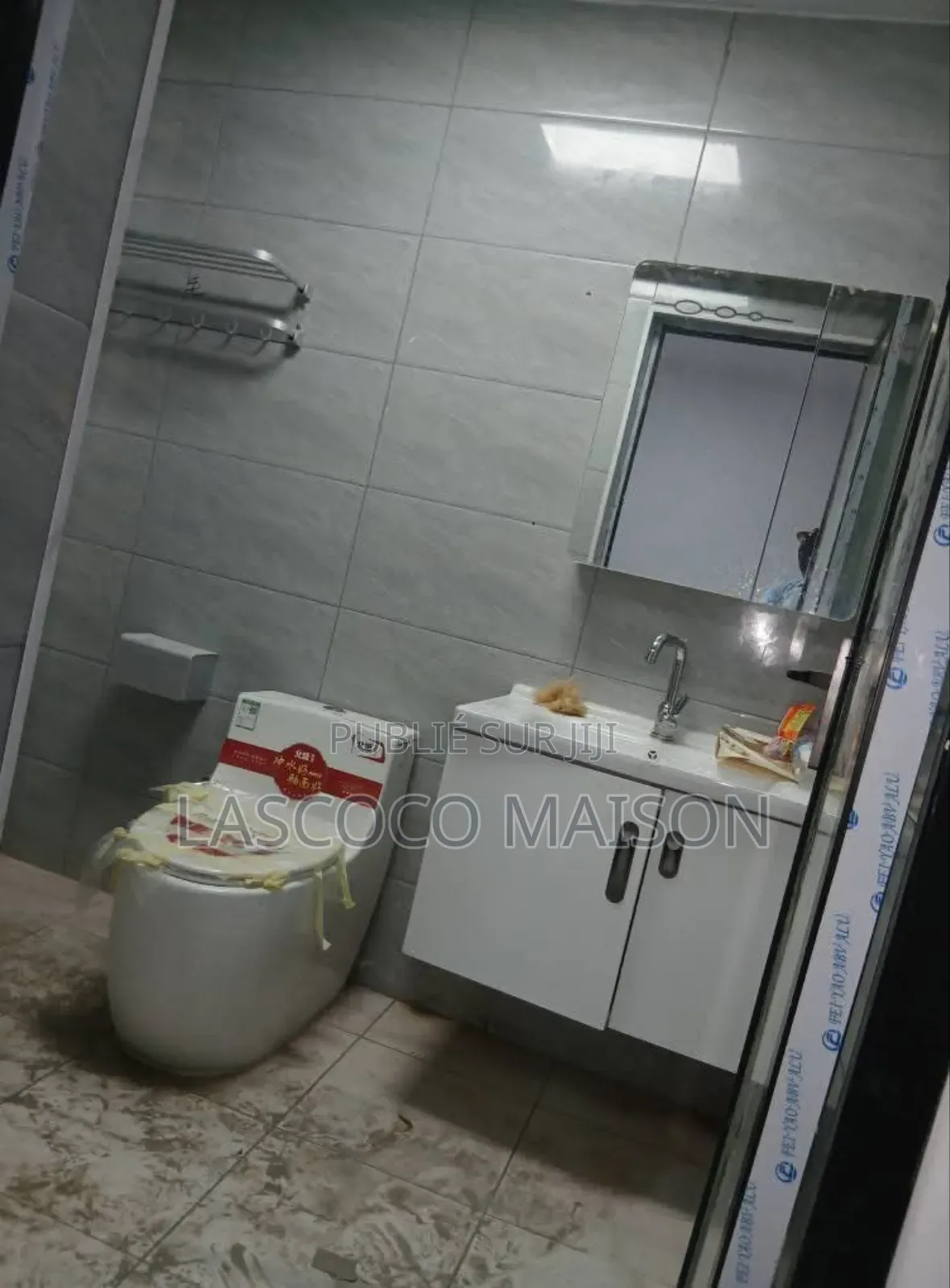 4chbre Appartement dans Lascoco Maison, Cocody à Louer