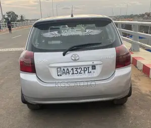 Toyota Corolla 1.4 Sedan 2002 Gris