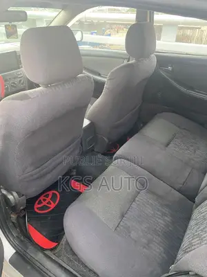 Toyota Corolla 1.4 Sedan 2002 Gris