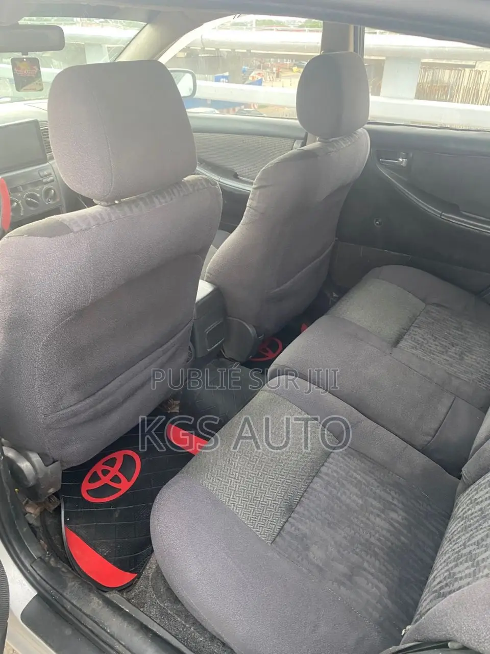 Toyota Corolla 1.4 Sedan 2002 Gris