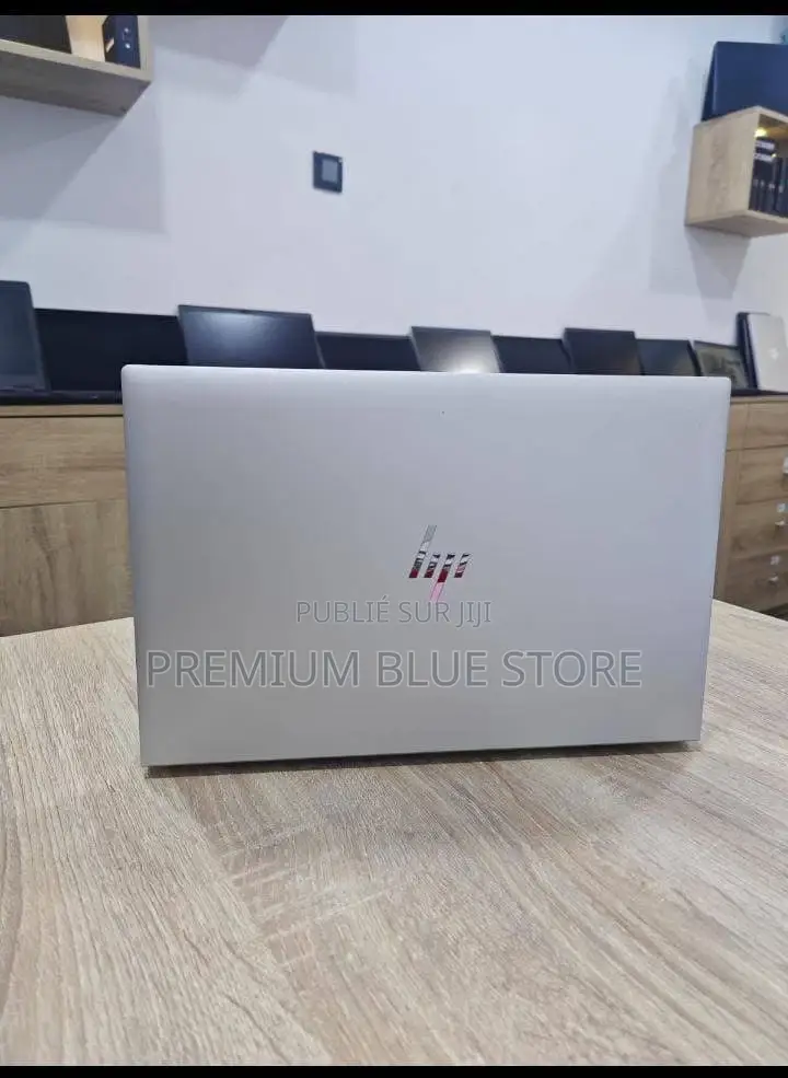 Neuf HP EliteBook 840 G8 16GB Intel Core I5 SSD 256GB