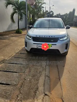 Land Rover Discovery 2022 Blanc
