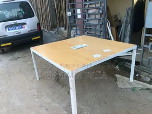 Photo - Table Bureau Collectif