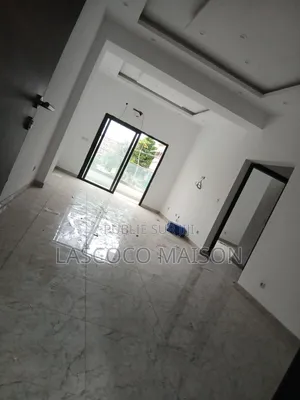 2chbre Appartement dans Lascoco Maison, Cocody à Louer