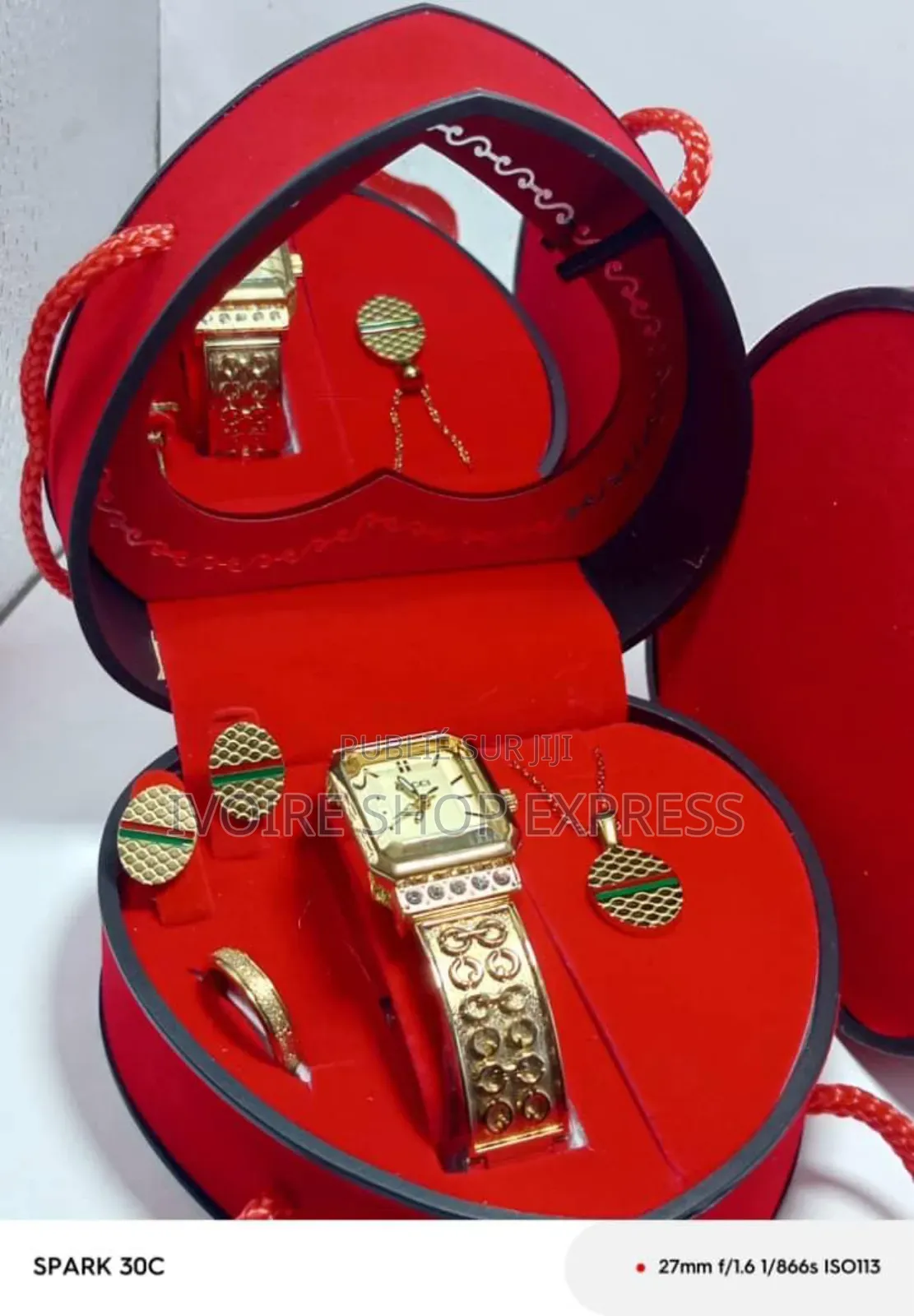 Bijoux or Plaqué