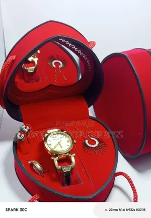 Bijoux or Plaqué