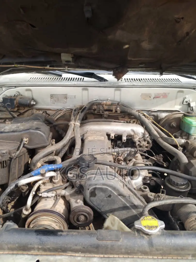 Toyota Land Cruiser Prado 2.7 i 16V 2007 Beige