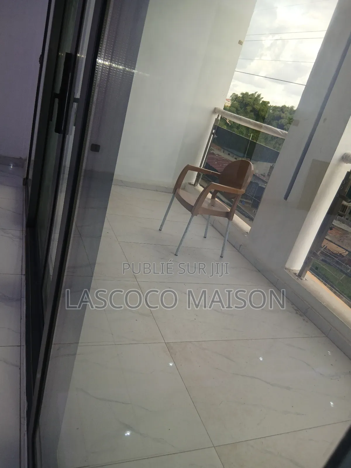 2chbre Appartement dans Lascoco Maison, Cocody à Vendre