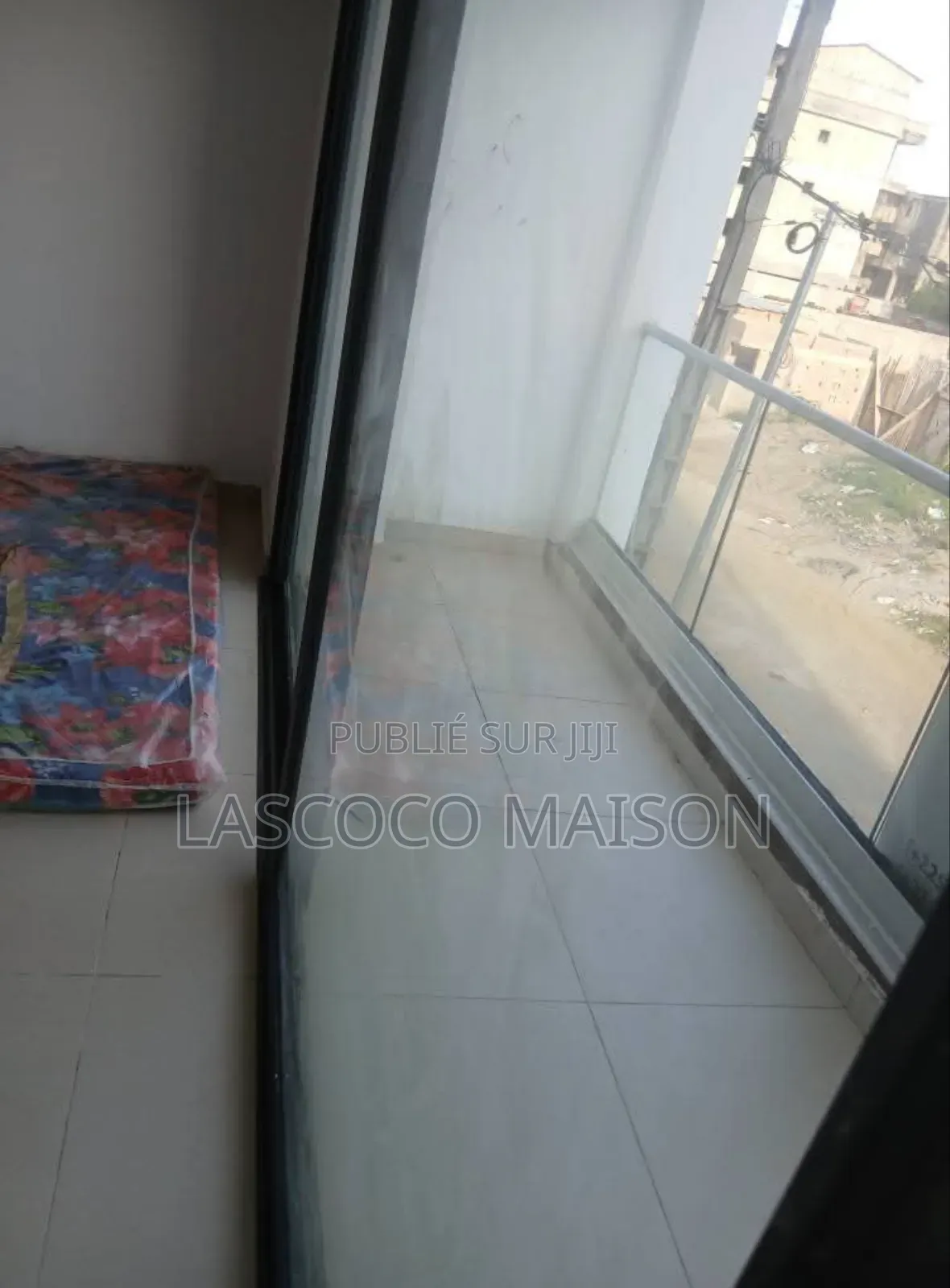 2chbre Appartement dans Lascoco Maison, Cocody à Louer