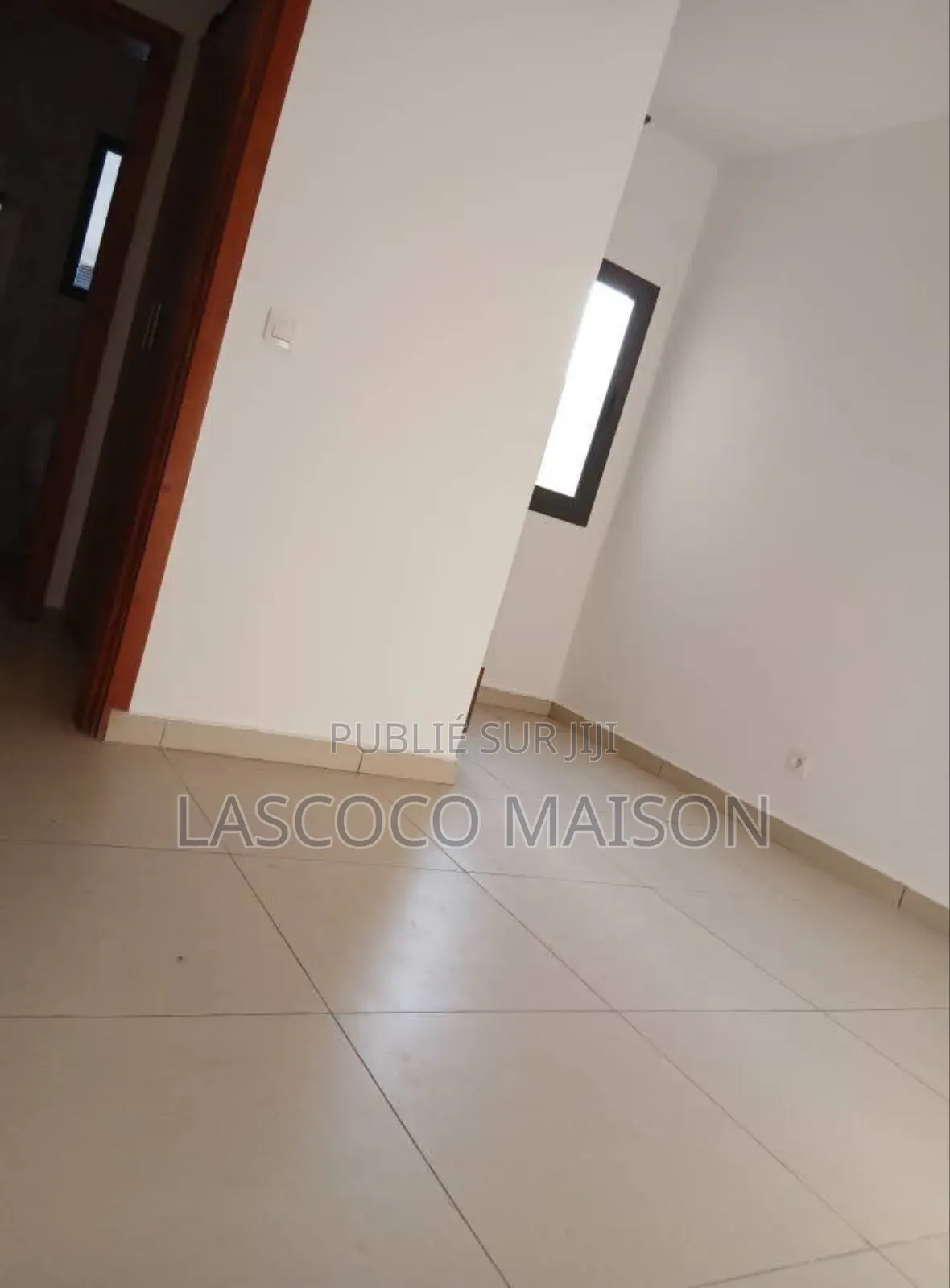 2chbre Appartement dans Lascoco Maison, Cocody à Louer