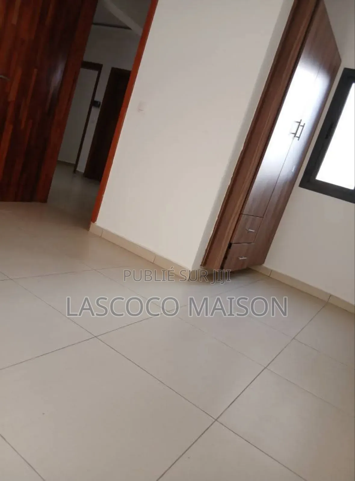 2chbre Appartement dans Lascoco Maison, Cocody à Louer
