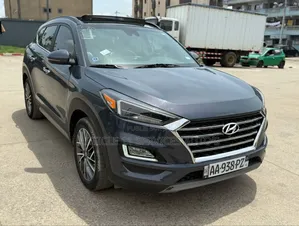 Photo - Hyundai Tucson SE AWD 2020 Gris