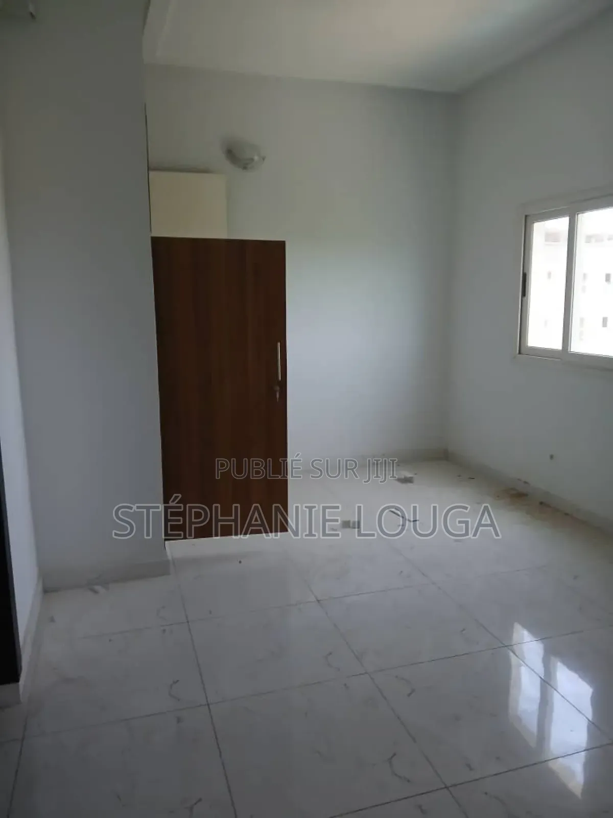 2chbre Appartement dans Carrefour Jean Koffi, Port-Bouët à Louer