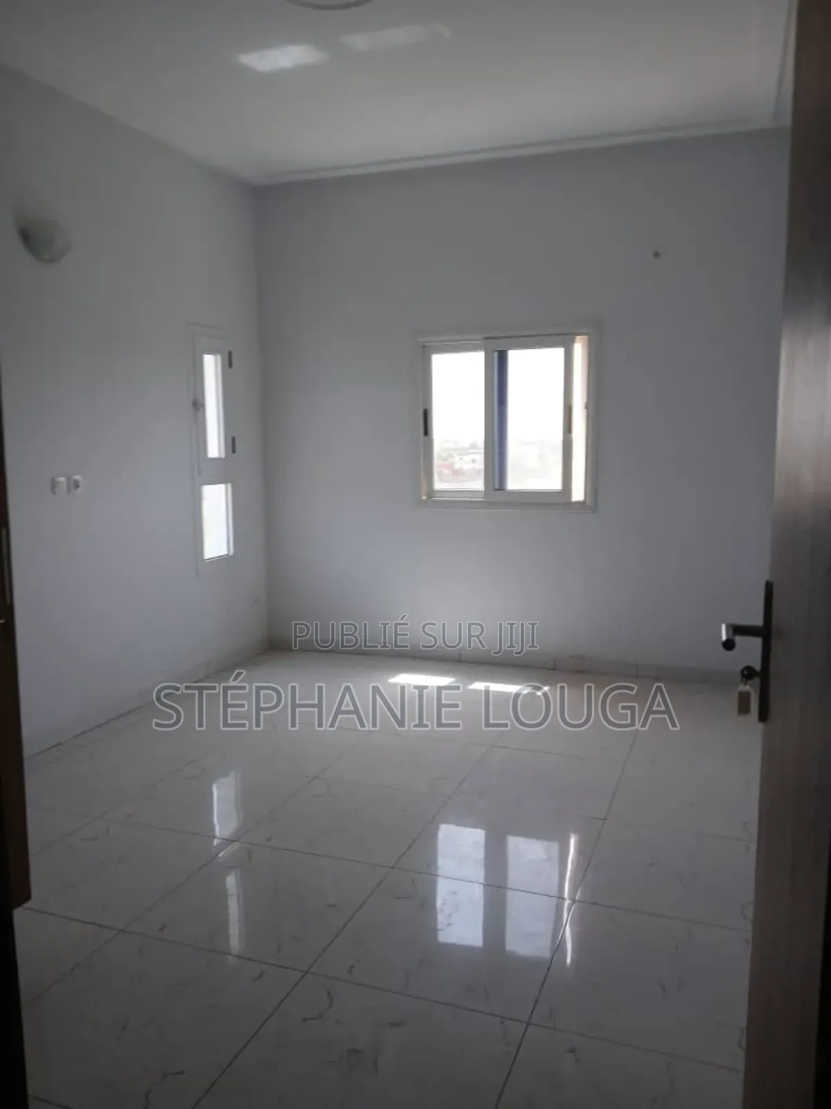 2chbre Appartement dans Carrefour Jean Koffi, Port-Bouët à Louer