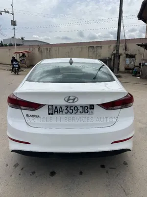 Hyundai Elantra SE Sedan FWD (2.0L 4cyl 6M) 2017 Blanc