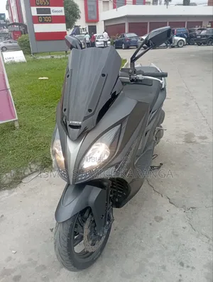 Kymco Xciting 2024 Gris