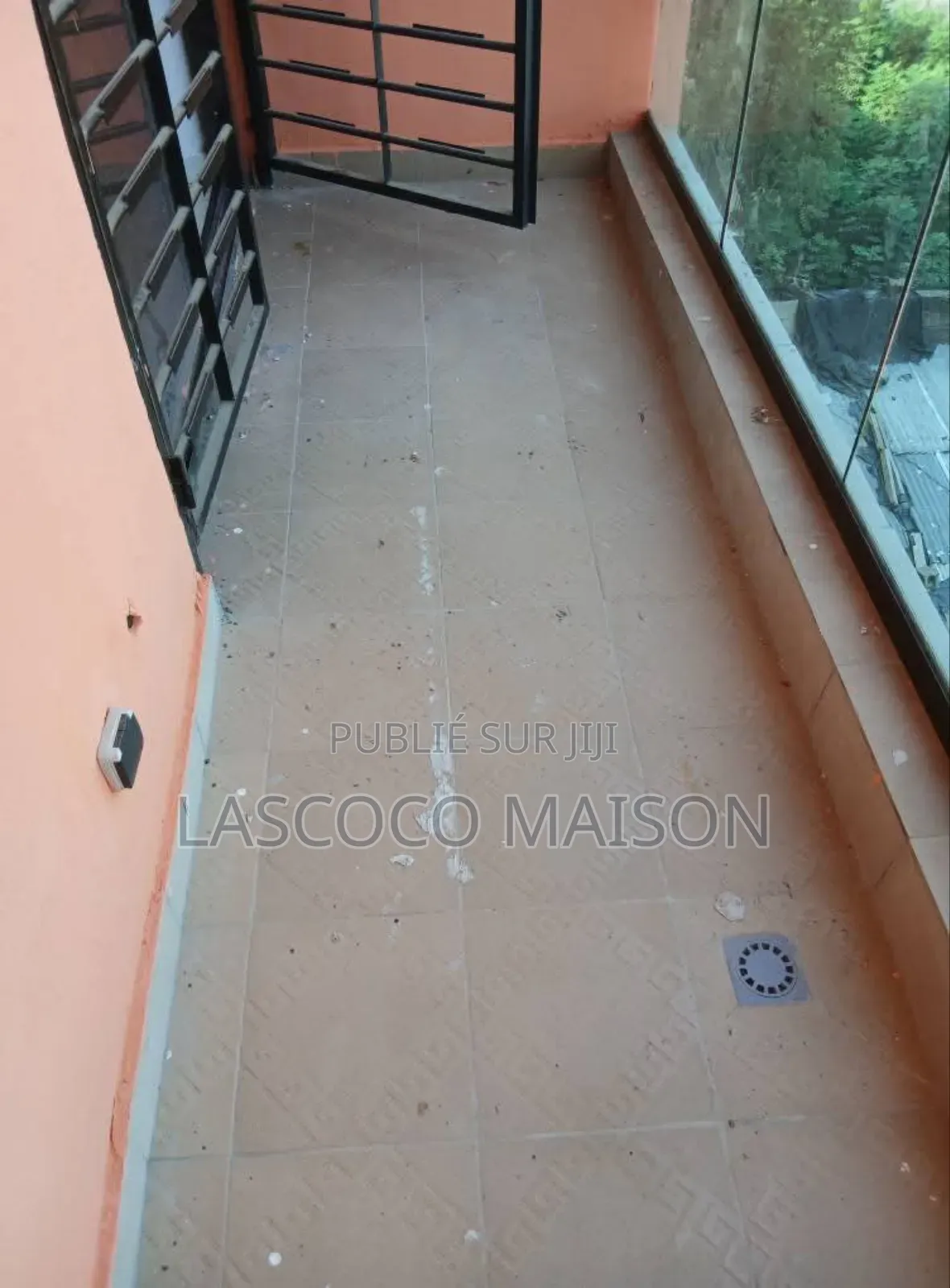 2chbre Appartement dans Lascoco Maison, Cocody à Louer