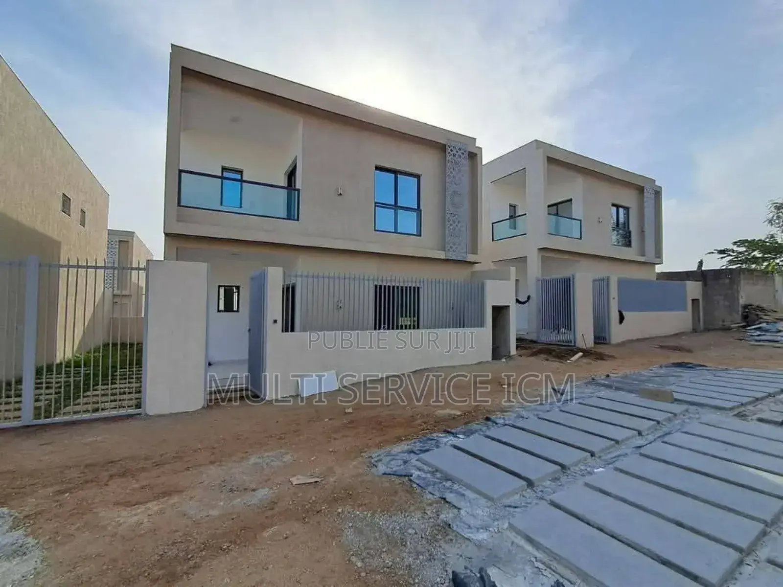 6chbre Duplex dans Ismael Coulibaly, Cocody à Vendre