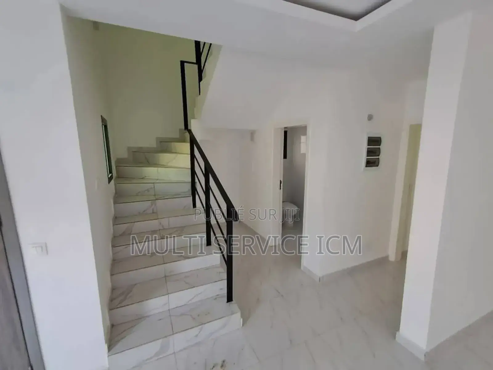 6chbre Duplex dans Ismael Coulibaly, Cocody à Vendre