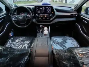 Toyota Highlander Limited 2022 Noir