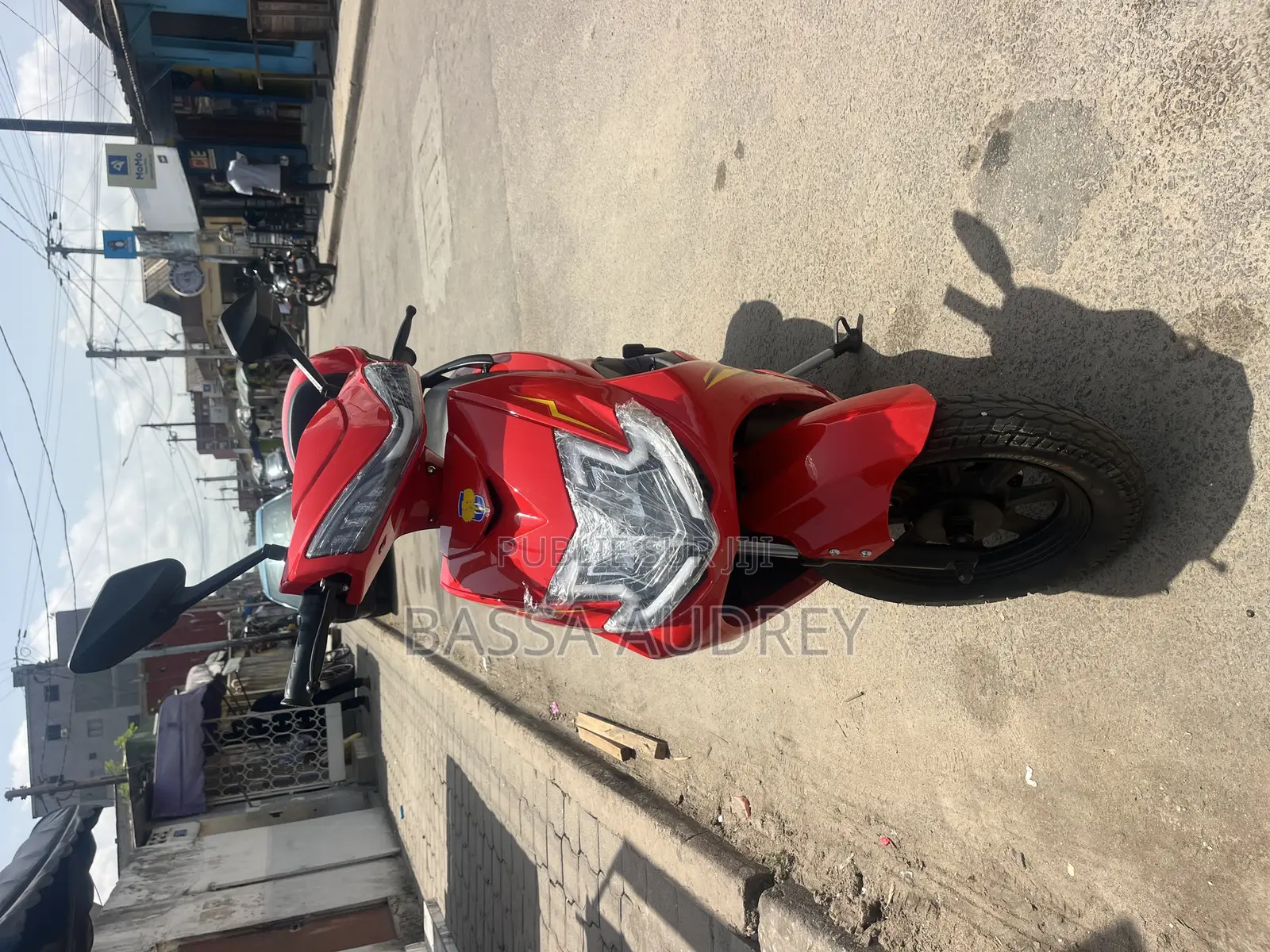 New BMW FOX 2025 Rouge