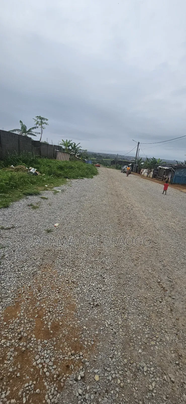 Abatta Un Terrain De 1000m2 en Vente Avec Acd Clôture
