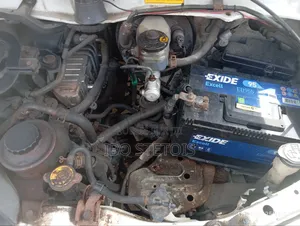 Toyota HiAce 2018 Blanc