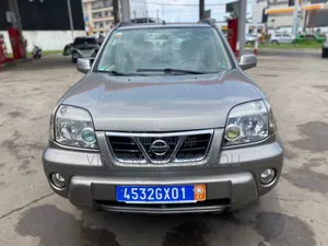 Photo - Nissan X-Trail 2006 Doré