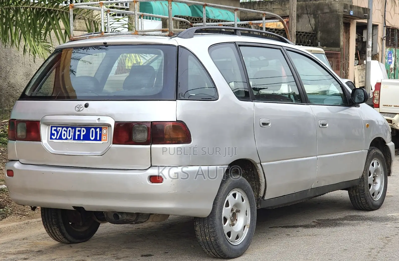 Toyota Picnic 2.0 FWD 2003 Gris