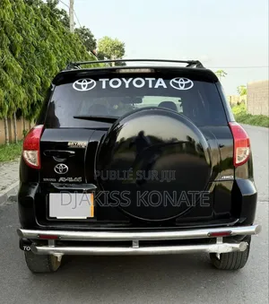 Toyota RAV4 2020 Noir Mat