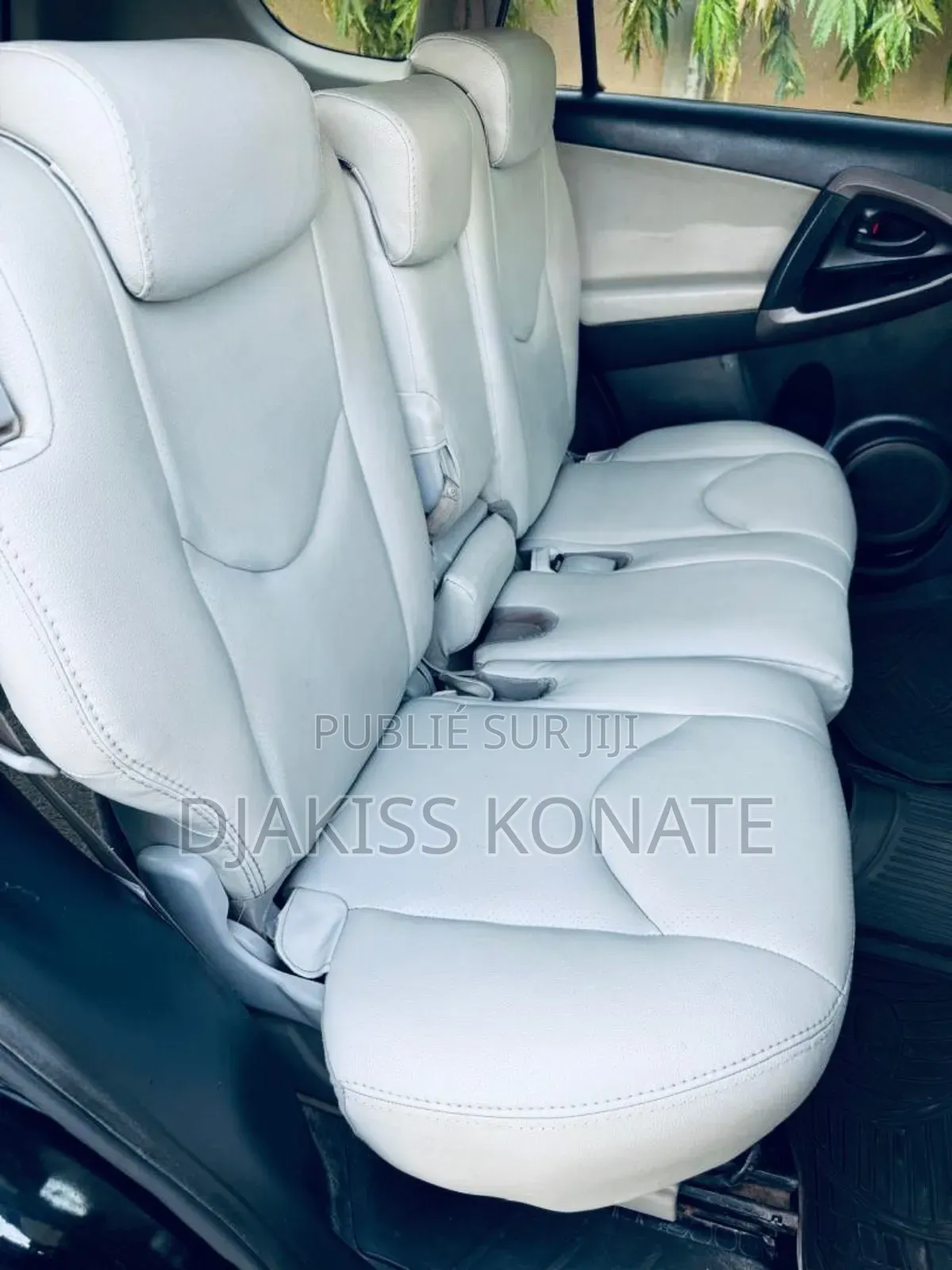 Toyota RAV4 2020 Noir Mat