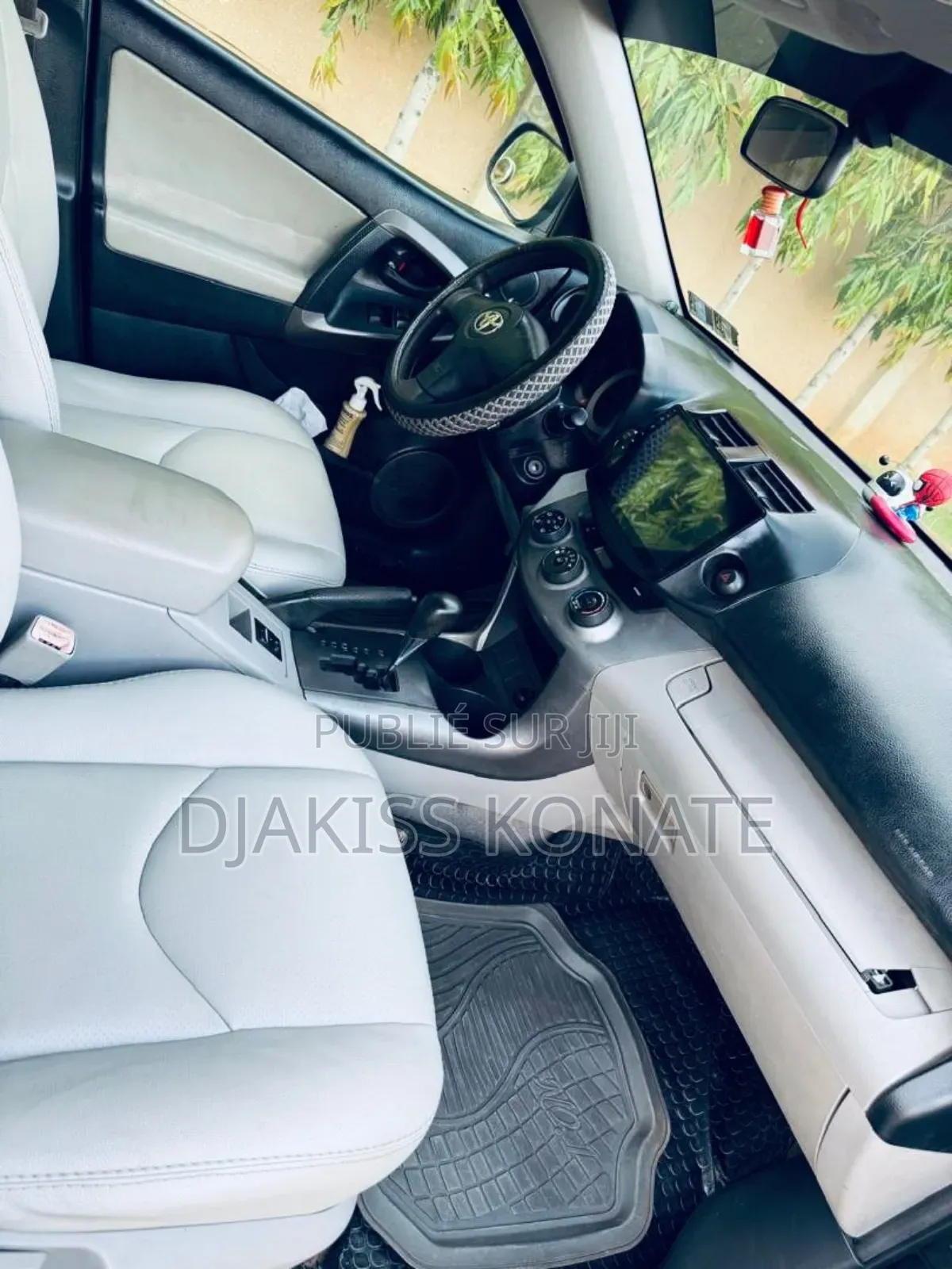 Toyota RAV4 2020 Noir Mat