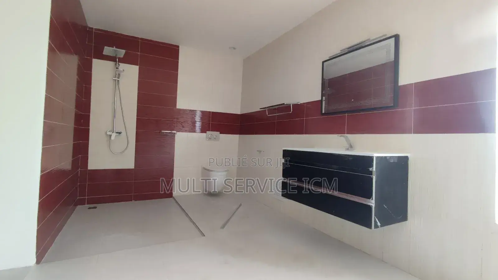 3chbre Duplex dans Cocody à Vendre